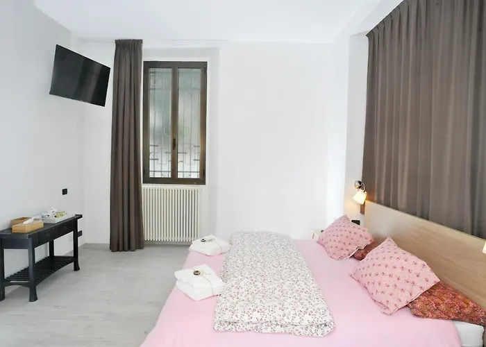 Guest House La Genesa