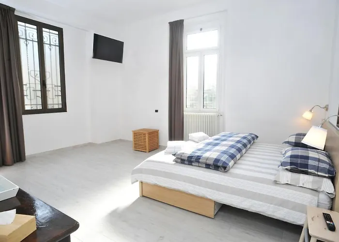 Guest House La Genesa